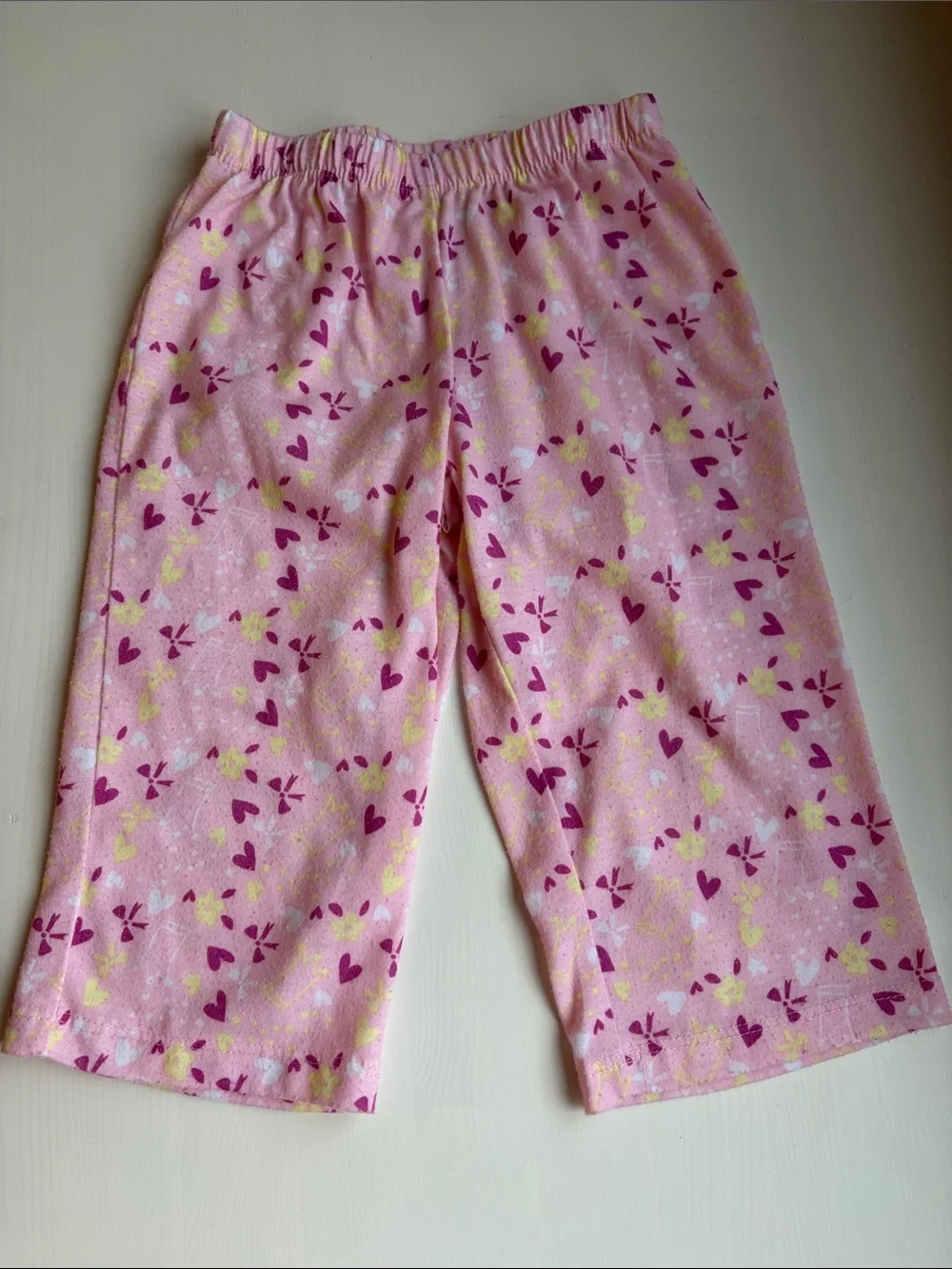 Wonderkids Yellow Top & Pink Heart-Print Pajama Set